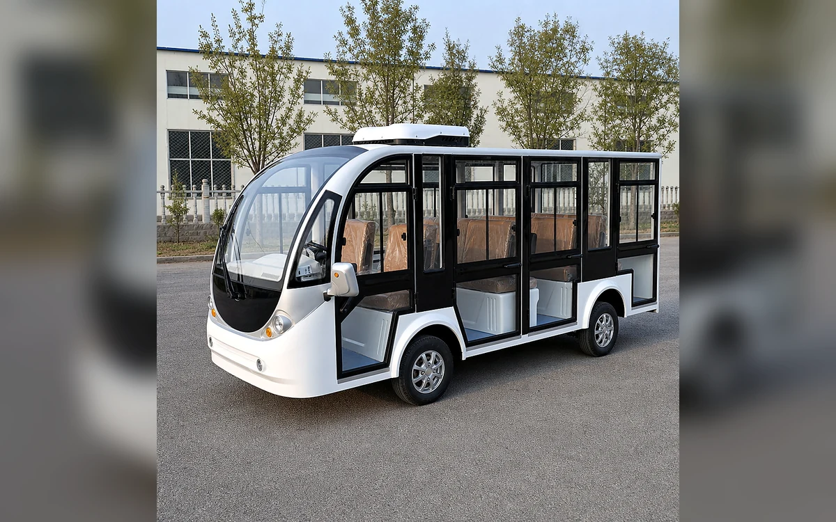 Electric Tour Bus angle 6