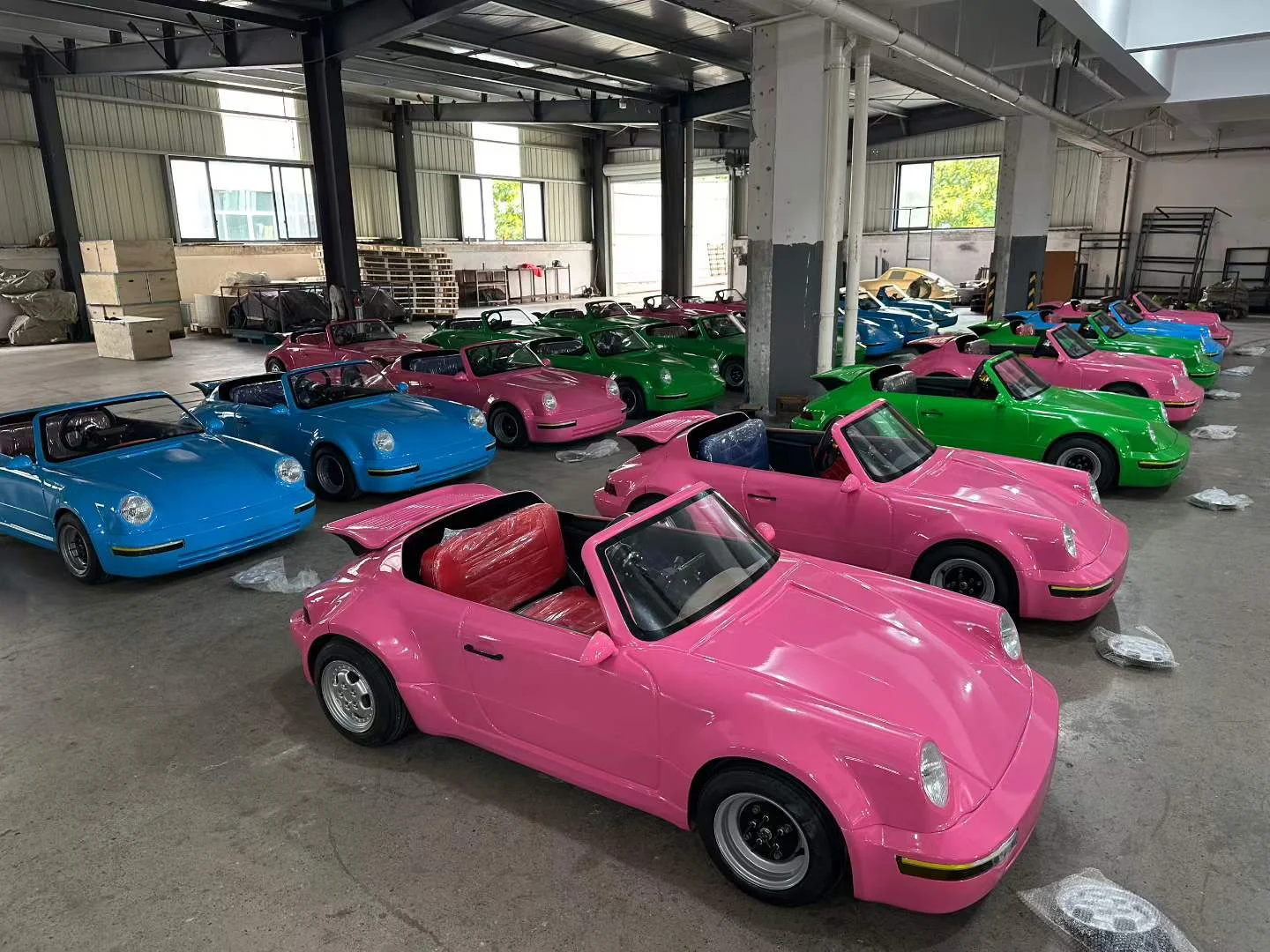 Huajia 72V 2500W Classic 964 Retro Replica Electric Drift Sports Car (80 km/h) - Retro Electric Drift Sports Car by Huajia Machinery. The Huajia 72V 2500W Classic 964 Retro Replica Electric Drift Sports Car is engineered with a mid-mo angle 9